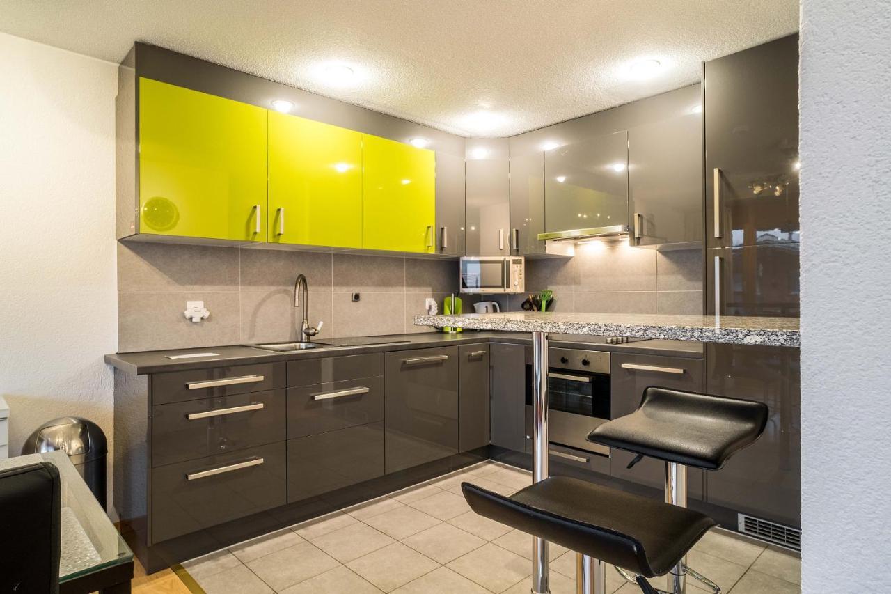 Apartment Jungfrau - Griwa Rent Ag Grindelwald Bagian luar foto